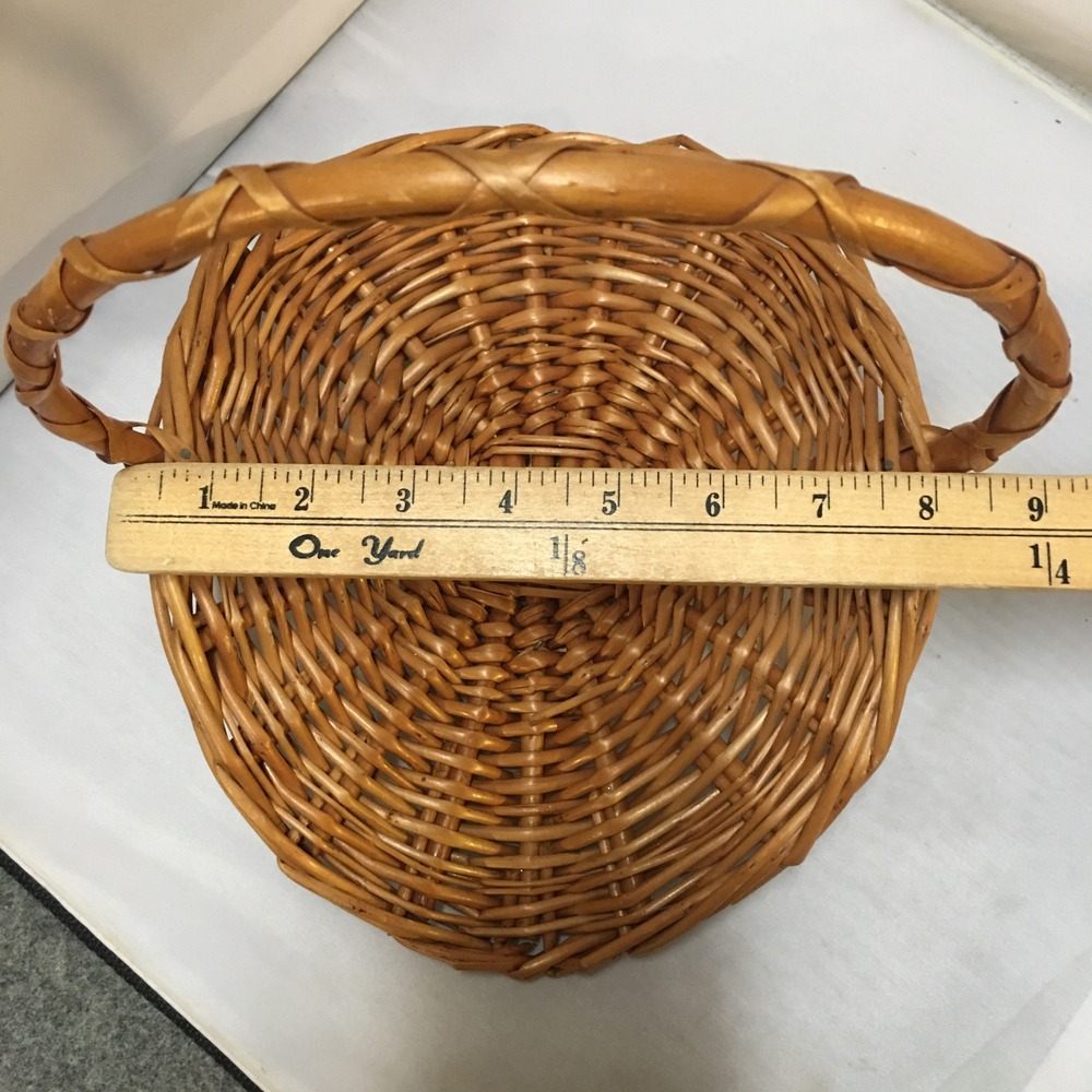 Wicker Gathering Basket Unisex Small Brown Saddle Rim Braided Handle Cottagecore - Picture 6 of 9